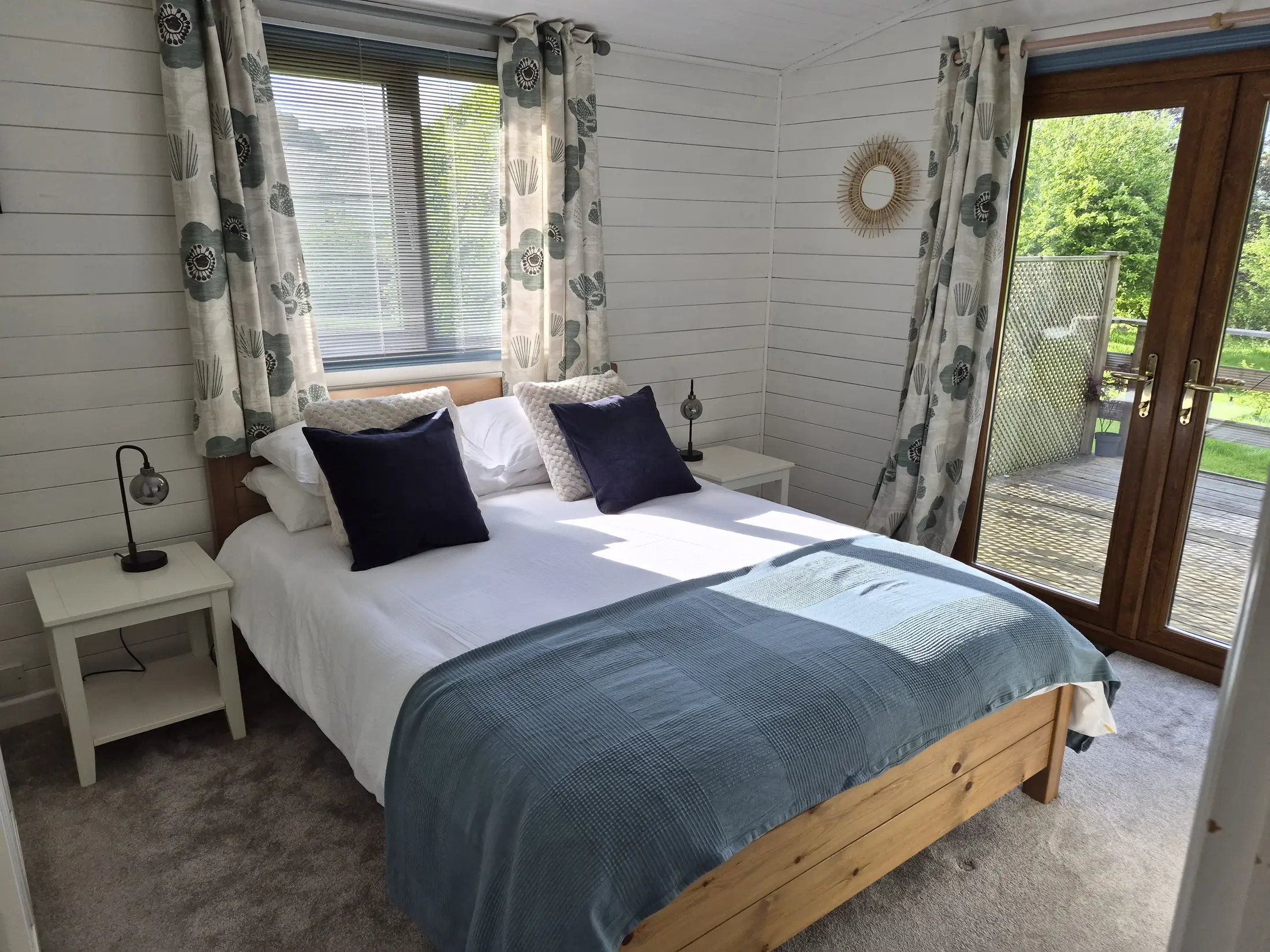 Master bedroom in Torridge Lodge